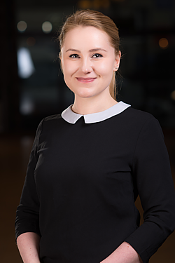 ANNA PIŁAT